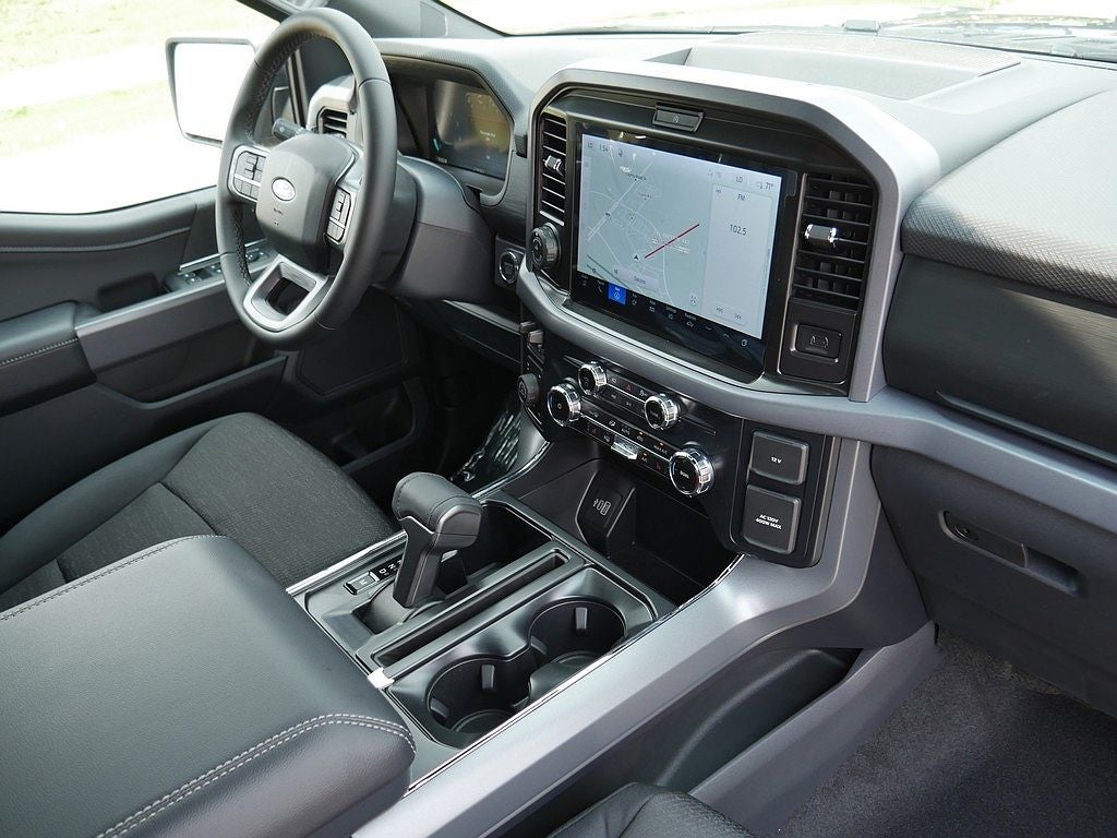 2026 Ford F-150 XLT CREW 4WD