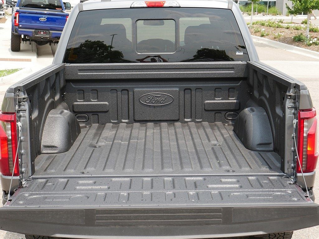 2026 Ford F-150 XLT CREW 4WD
