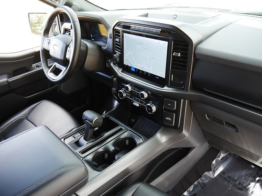 2024 Ford F-150 XLT CREW 3.5 303A