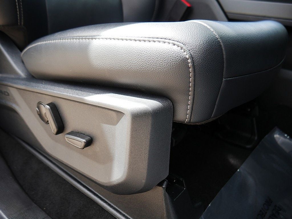 2024 Ford F-150 XLT CREW 3.5 303A