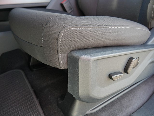 2025 Ford F-150 XLT CREW 4WD