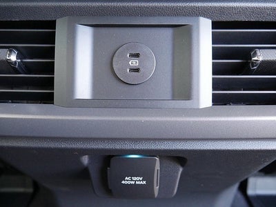 2025 Ford F-150 XLT CREW 4WD