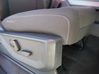 2025 Ford F-150 XLT CREW 4WD