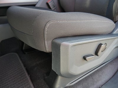 2025 Ford F-150 XLT CREW 4WD