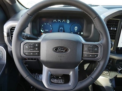 2025 Ford F-150 XLT CREW 4WD