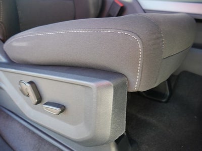 2025 Ford F-150 XLT CREW 4WD