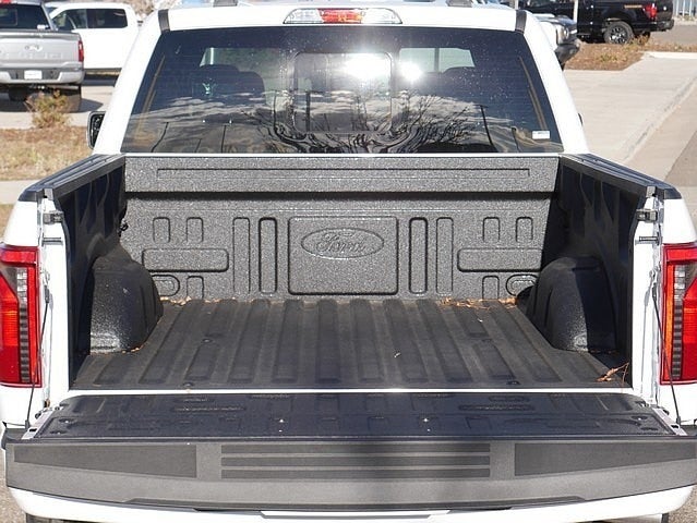 2025 Ford F-150 XLT CREW 4WD