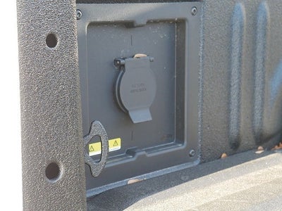 2025 Ford F-150 XLT CREW 4WD