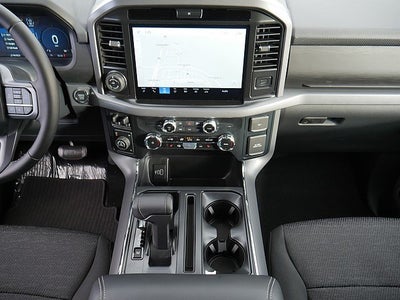 2025 Ford F-150 XLT CREW 4WD