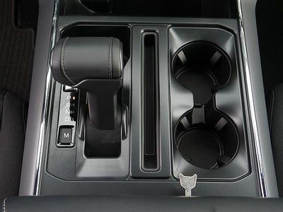 2025 Ford F-150 XLT CREW 4WD