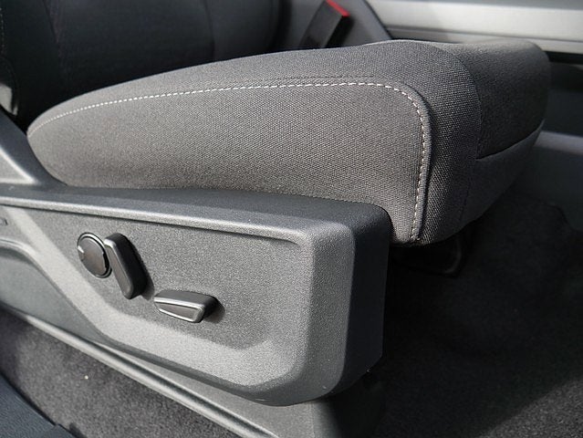 2025 Ford F-150 XLT CREW 4WD