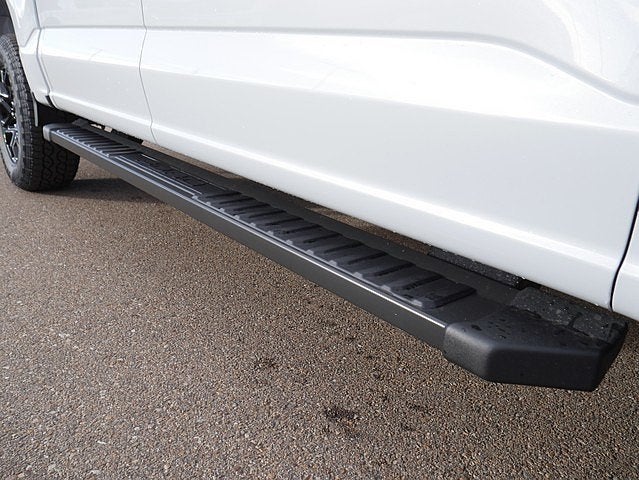 2025 Ford F-150 XLT CREW 4WD