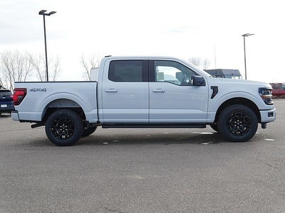 2025 Ford F-150 XLT CREW 4WD