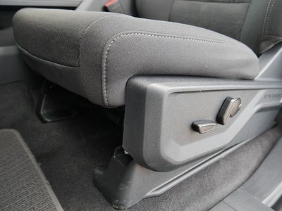 2025 Ford F-150 XLT CREW 4WD