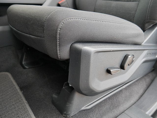 2025 Ford F-150 XLT CREW 4WD