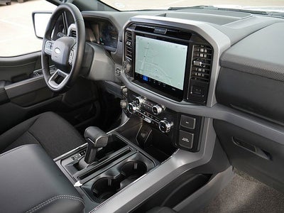 2025 Ford F-150 XLT CREW 4WD