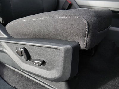 2025 Ford F-150 XLT CREW 4WD