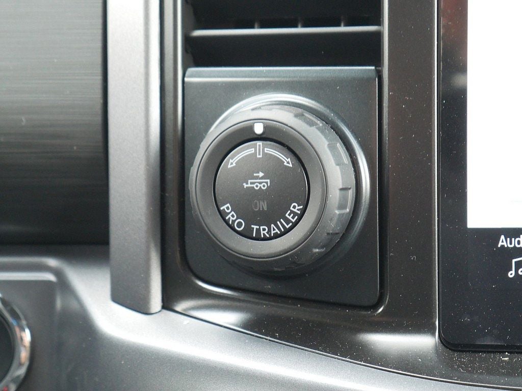 2026 Ford F-150 XLT CREW 4WD