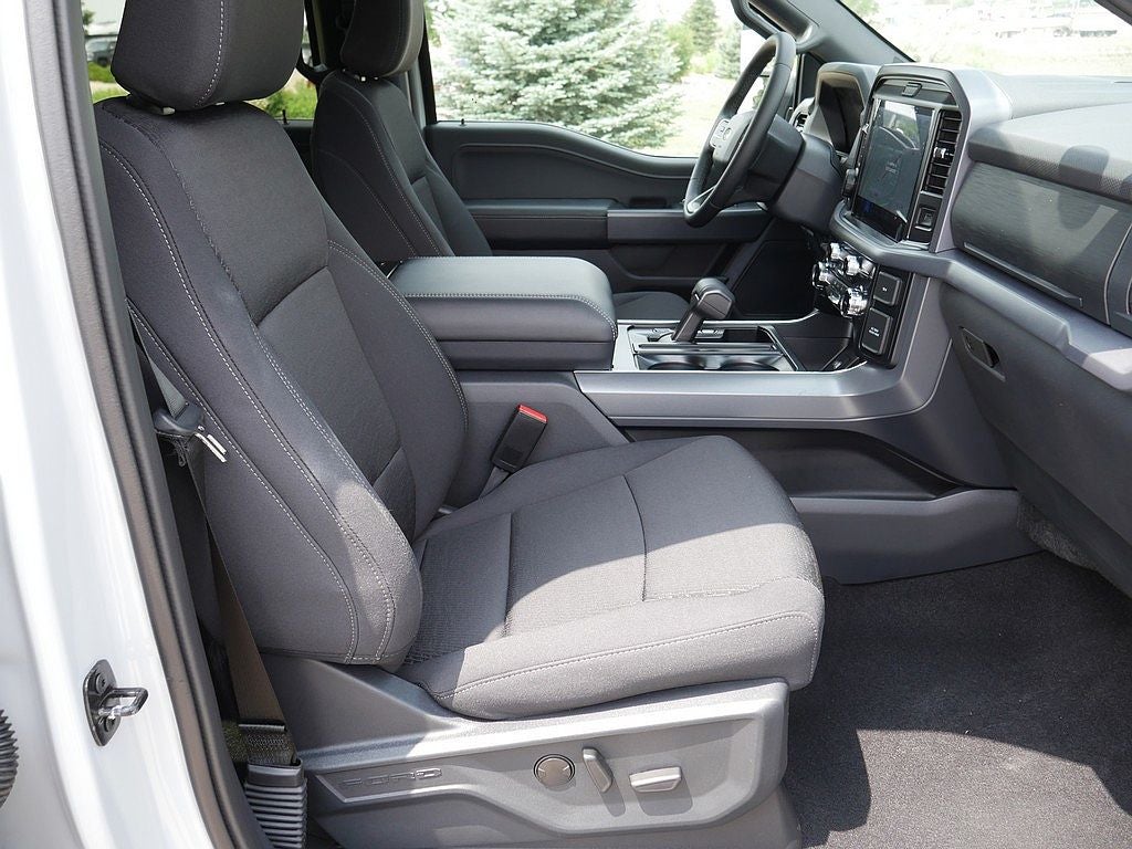 2026 Ford F-150 XLT CREW 4WD