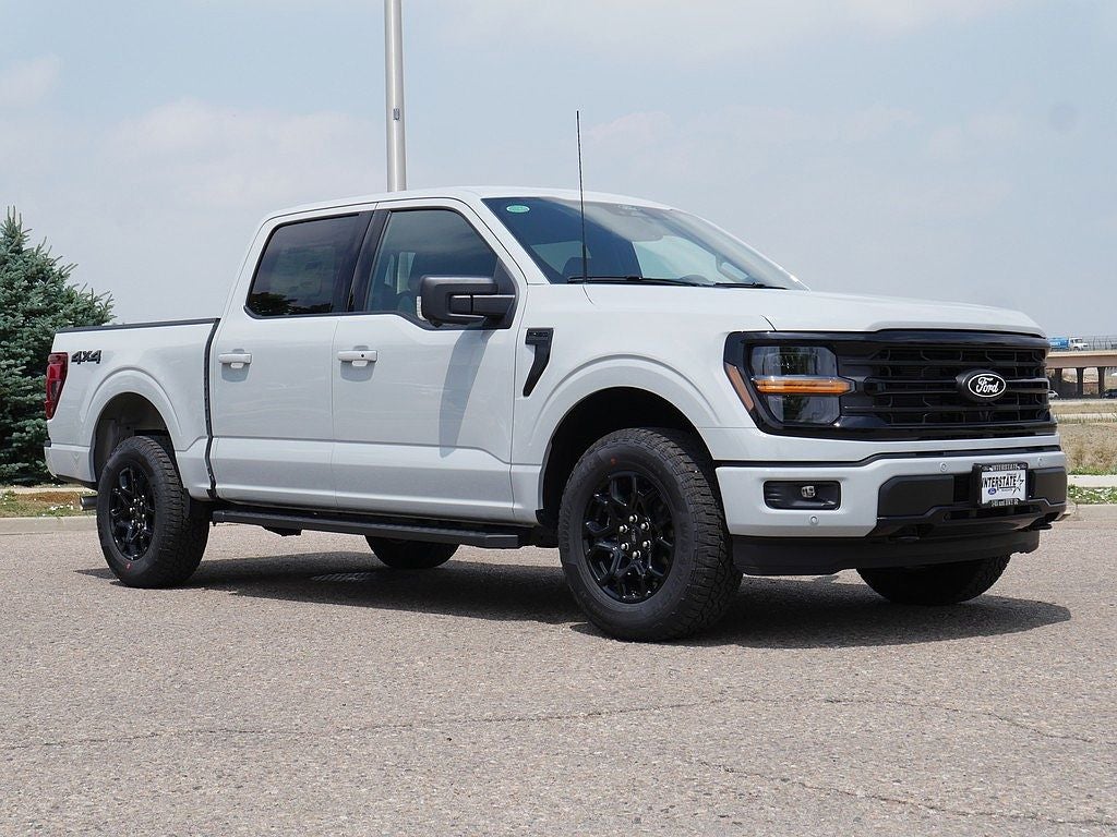 2026 Ford F-150 XLT CREW 4WD