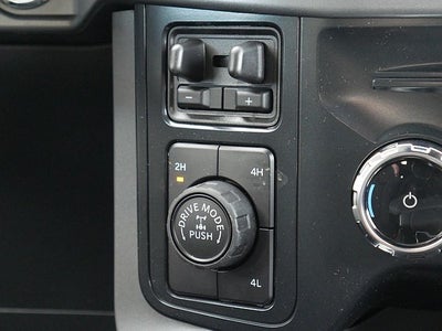 2025 Ford F-150 XLT CREW 4WD