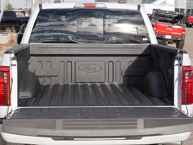 2025 Ford F-150 XLT CREW 4WD