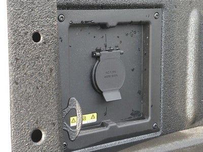 2025 Ford F-150 XLT CREW 4WD