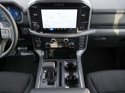 2025 Ford F-150 XLT CREW 4WD