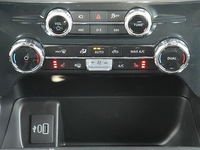 2025 Ford F-150 XLT CREW 4WD