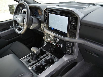 2025 Ford F-150 XLT CREW 4WD