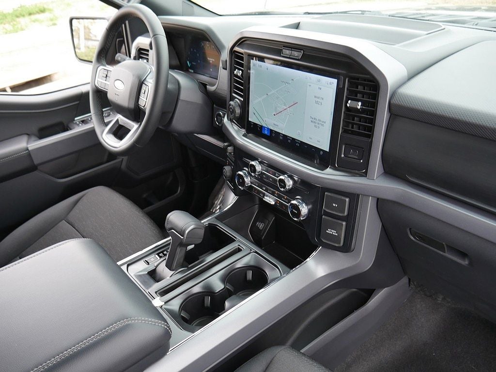 2026 Ford F-150 XLT CREW 4WD