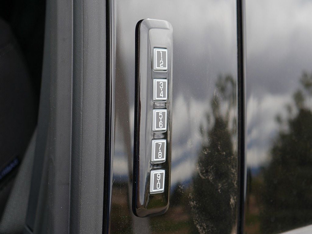 2026 Ford F-150 XLT CREW 4WD