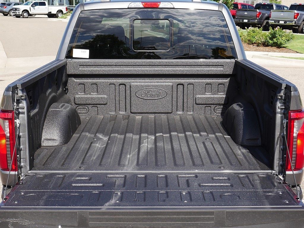2026 Ford F-150 XLT CREW 4WD