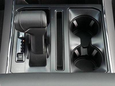 2025 Ford F-150 XLT CREW 4WD