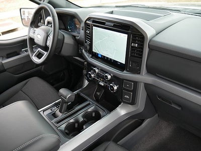 2025 Ford F-150 XLT CREW 4WD