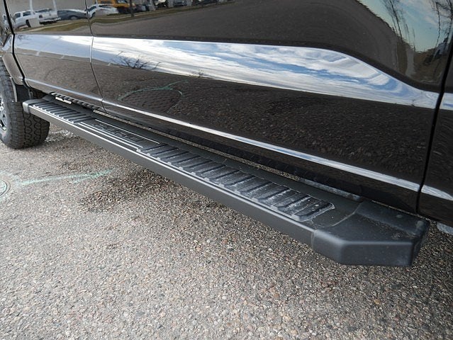 2025 Ford F-150 XLT CREW 4WD