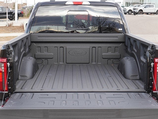 2025 Ford F-150 XLT CREW 4WD