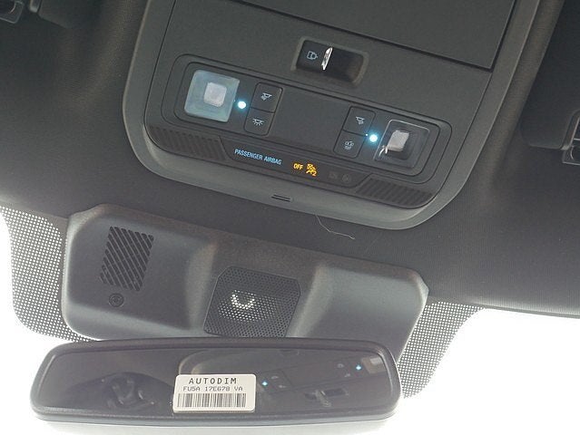 2025 Ford F-150 XLT CREW 4WD