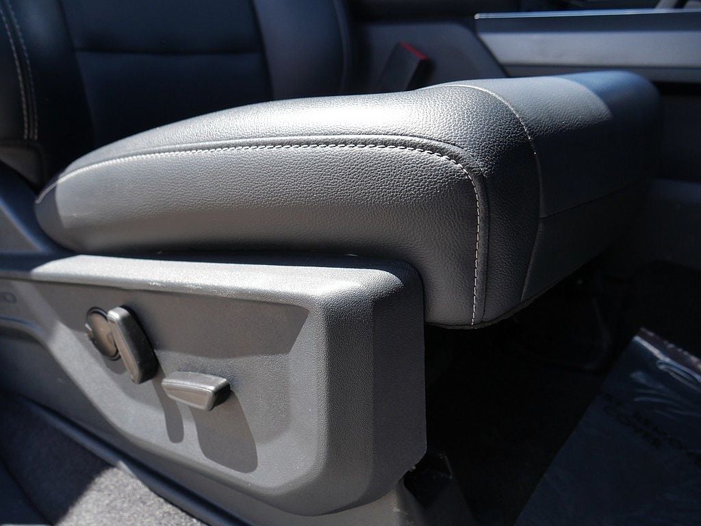2025 Ford F-150 XLT CREW 3.5 303A
