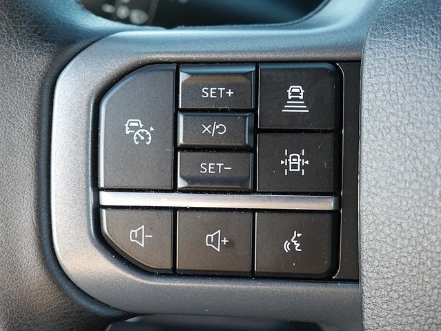 2025 Ford F-150 XLT CREW 3.5