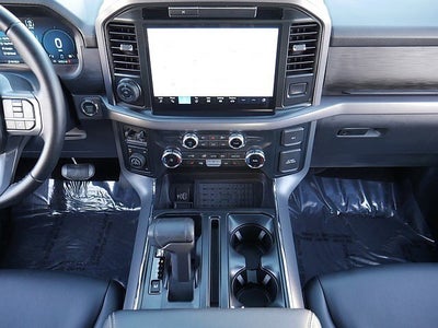 2025 Ford F-150 XLT CREW 3.5