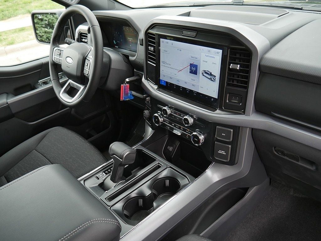 2026 Ford F-150 XLT CREW 4WD