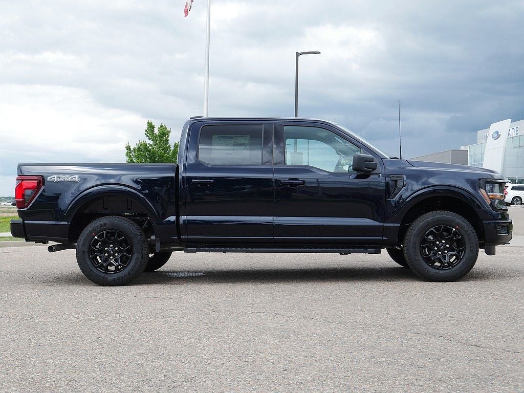 2026 Ford F-150 XLT CREW 4WD