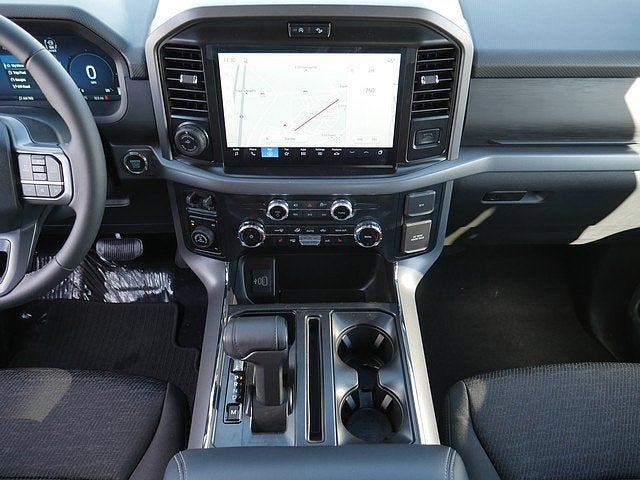 2026 Ford F-150 XLT CREW 4WD