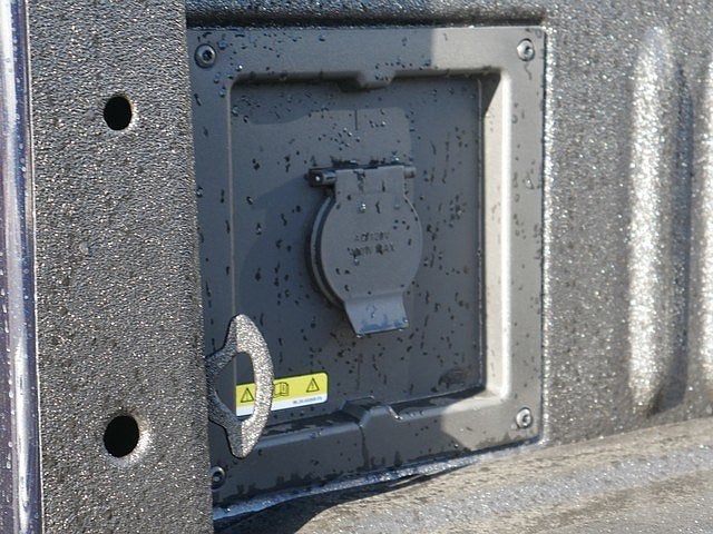 2026 Ford F-150 XLT CREW 4WD