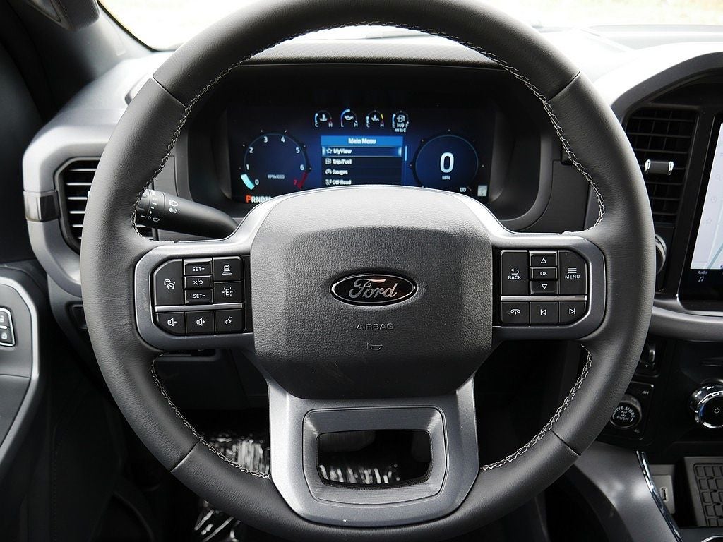 2026 Ford F-150 XLT CREW 4WD