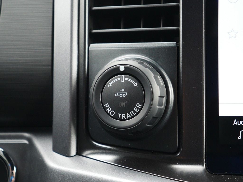 2026 Ford F-150 XLT CREW 4WD