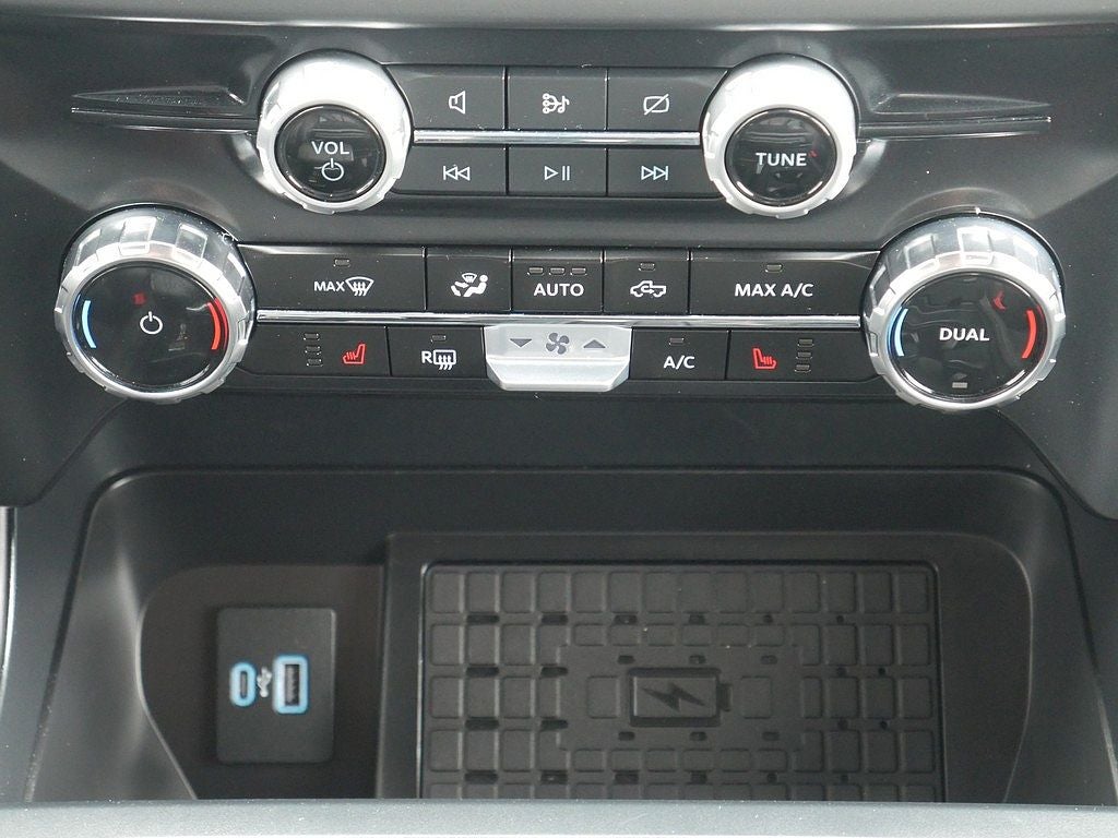 2024 Ford F-150 XLT CREW 3.5 303A