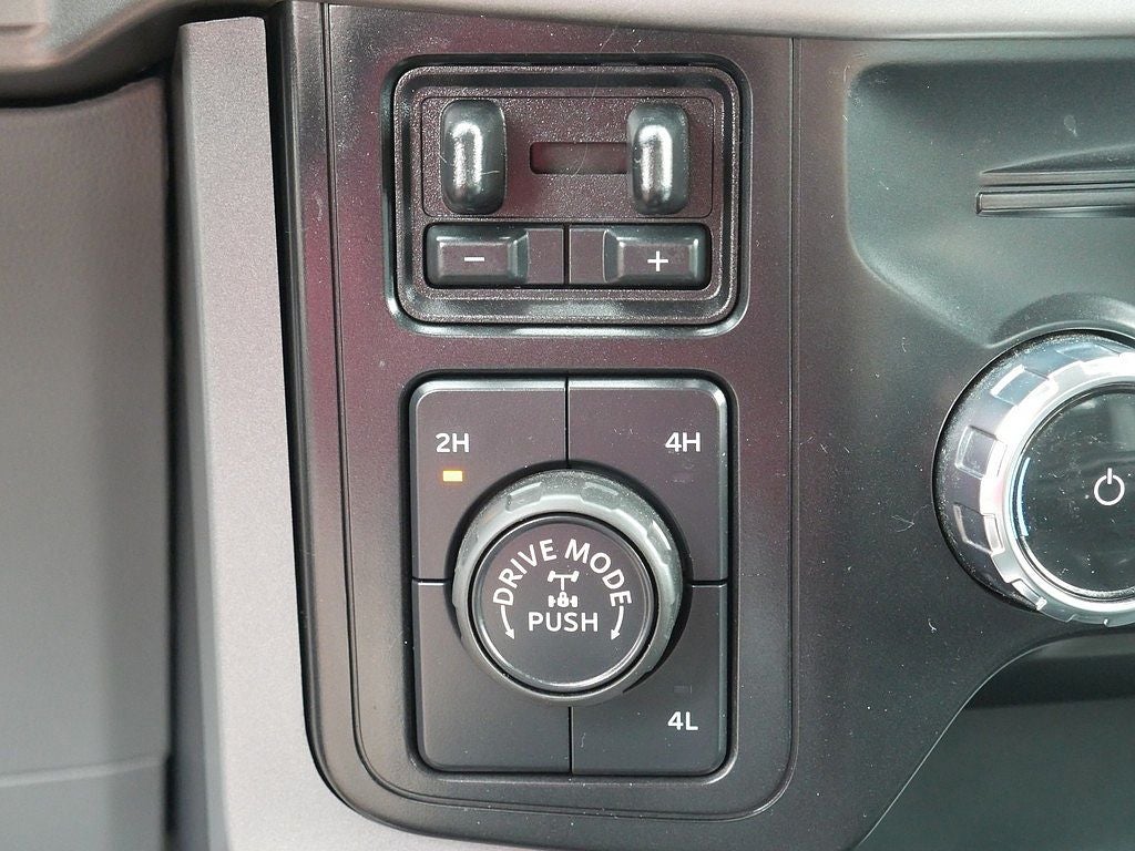 2024 Ford F-150 XLT CREW LONG BED 3.5 PB