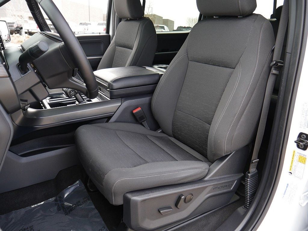 2024 Ford F-150 XLT CREW 3.5 PB